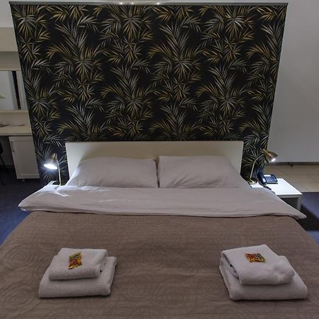 Hotel Villa Necas ז'ילינה מראה חיצוני תמונה