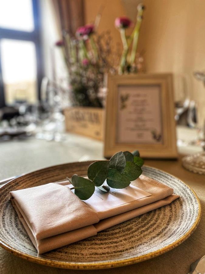Hotel Villa Necas ז'ילינה מראה חיצוני תמונה