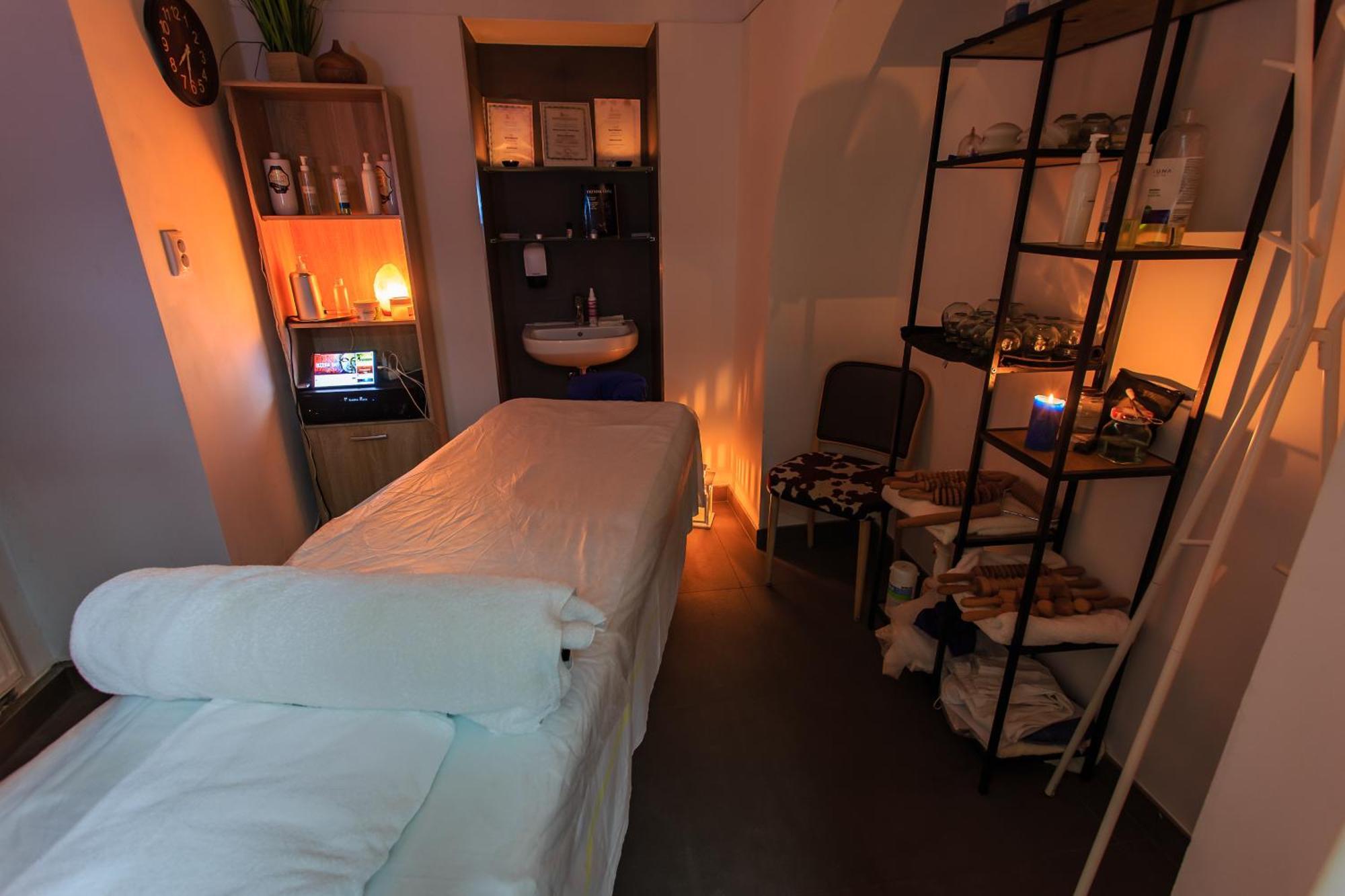 Hotel Villa Necas ז'ילינה מראה חיצוני תמונה