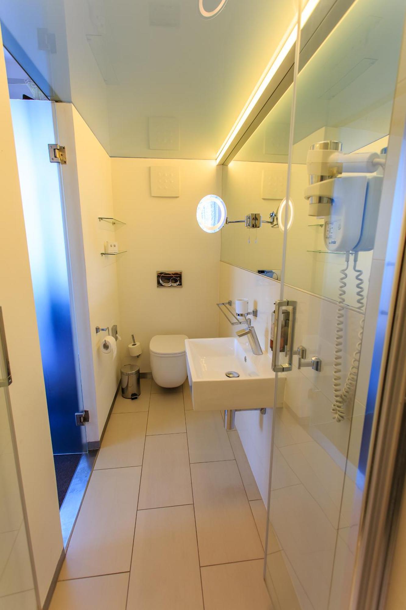 Hotel Villa Necas ז'ילינה מראה חיצוני תמונה